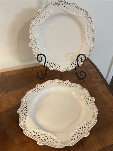 Classical creamware pottery - creamware,