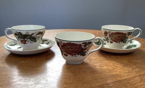 Wedgwood surrey pear - surrey, shape